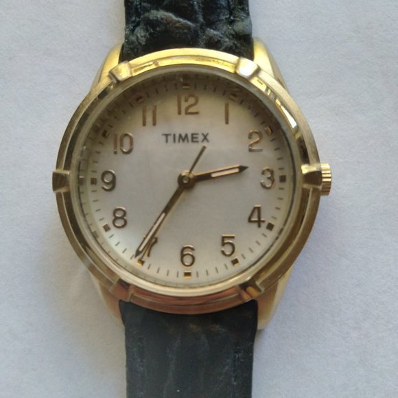 Timex Ladies watch - Picture 1 of 7